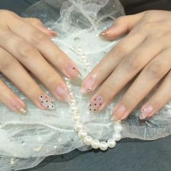 -斯馨·健康美甲美睫