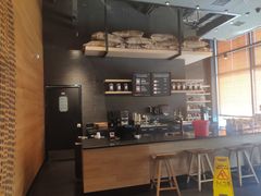 -星巴克臻选(宁波世纪东方广场店)