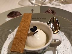 -Restaurant Paul Bocuse