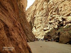 -天山神秘大峡谷