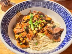 -沪西老弄堂面馆(定西路店)