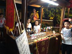 -百里峡七彩艺术小镇