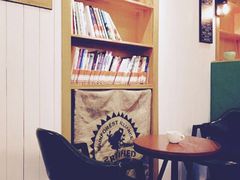 -长颈鹿咖啡(大学路店)