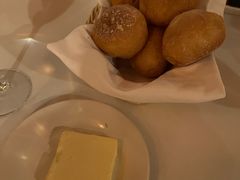 餐前包-Keens Steakhouse