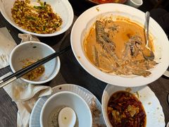 -江间有味·拼烧·鱼鲜·粤式靓汤(汉口江滩店)