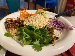 -觅山云南菜(泊富ICITY店)