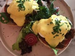 疯狂手撕牛肉班尼迪克蛋-The Rug Cafe(王府中环店)