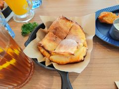 奶香芝士菠萝卷-必胜客(安盛金马店)