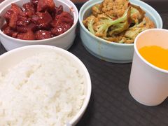 -金小悦饭堂(中禾店)