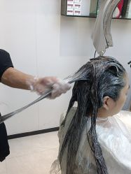 -吉艺心专业美发造型
