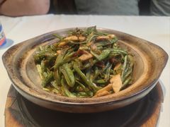 -巷子里小酒馆(繁荣路店)