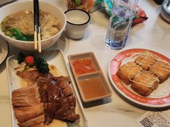 -粤港湾砂锅粥·宵夜(宝龙店)