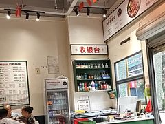 -晓彭肥肠鸡·泡椒鸡火锅(水木天地店)