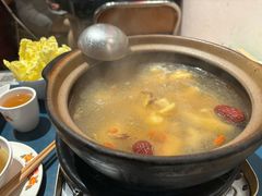 -邹开喜·小海鲜醉鸡煲·潮汕鲜切牛肉店(襄阳北路店)