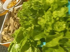 -两三事小郡肝串串香火锅(桂庙店)