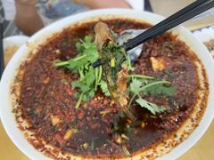 -胖大姐黄辣丁鱼庄(新津店)