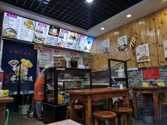 -手擀菠菜面(西康路店)