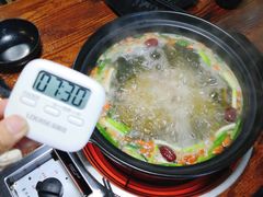 -陆记牛庄·碳锅龙虾烧烤(爱上花园店)