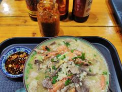 -珍记海鲜粥·海鲜粉