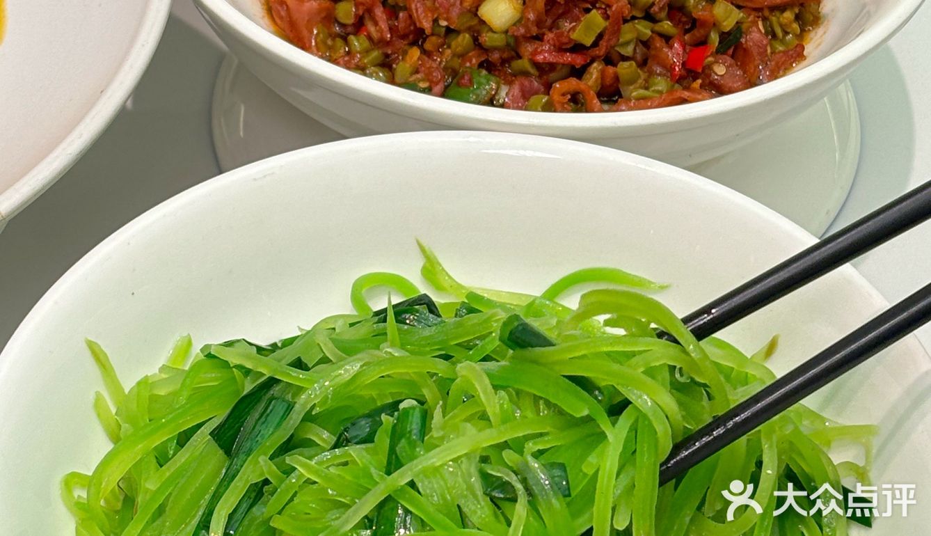 师傅说这个炒菜过程贼牛逼，叫我录一下……🥵