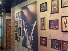 -唱吧麦颂KTV(西单华威潮铺街店)