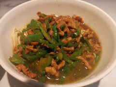 青椒肉丝盖浇面-花园茶楼(兴城西路店)