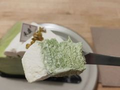 開心果千層蛋糕-禾康家蛋糕店