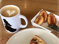 -老梦面包CHEZMOREL(麦子店)