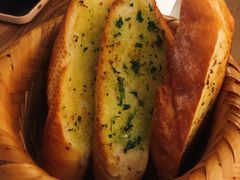 -Golden Lily河内巴黎法越料理餐厅(建国西路店)