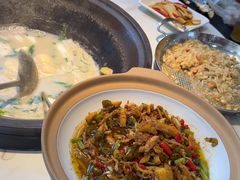 -陈大锅·岳阳鱼馆·地道岳阳菜(美食街店)