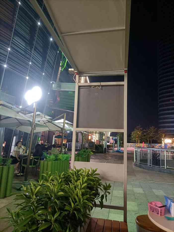 星河world·coco park(坂田店)-"新开的商城,9/29那天下午过去,人山人