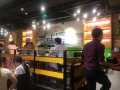 大堂-钢管厂五区小郡肝串串香(南山店)