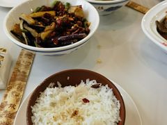 -独一佳老胡湘菜馆(矿山路店)