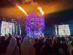 -北戴河碧螺塔海上酒吧公园