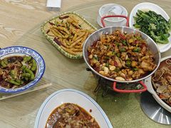 -江城燕子大排档(江汉路步行街店)