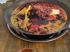 -黄潇洒老火锅(九眼桥宏济巷店)