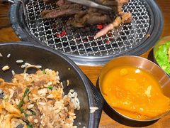 牛肉石锅拌饭-·缸桶屋·韩式牛肋条自助烤肉(西湖D11店)