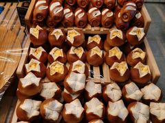 -Dough&Joe团憩(瑞虹天地月亮湾店)