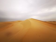 -亿利库布其七星湖沙漠生态旅游区