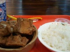 -万和春排骨砂锅米饭(湖北路店)