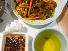 泡椒鱼皮-猪啊牛呀羊啊铜盘烤肉(正大广场店)