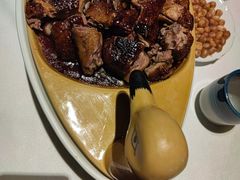 -八府香鸭·啫啫煲(华山路店)