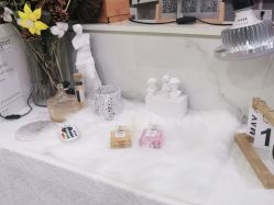 -灰姑娘美甲美睫馆