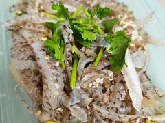 泡椒凉拌鱼皮-吴一川韭香粉皮(丽香苑分店)