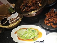 -鲁菜根·泰安菜(万达店)