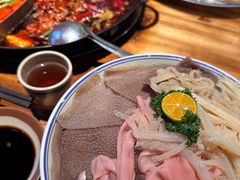 -周小明火锅(黑金冠社区店)