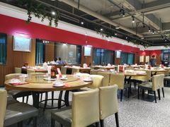 大堂-永红源啤酒·烧烤·海鲜·大排档(青特城店)