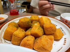 海苔豆腐一口酥-粤集·手工粤菜(皇庭广场店)