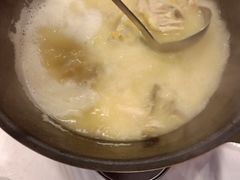 -鲜入围煮花胶鸡海鲜火锅
