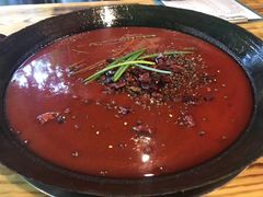 -岗上渣渣老火锅(两路口店)